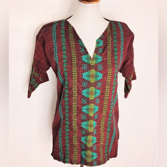 VIBRANT WOVEN MEXICAN TUNIC - Picture 7 of 7